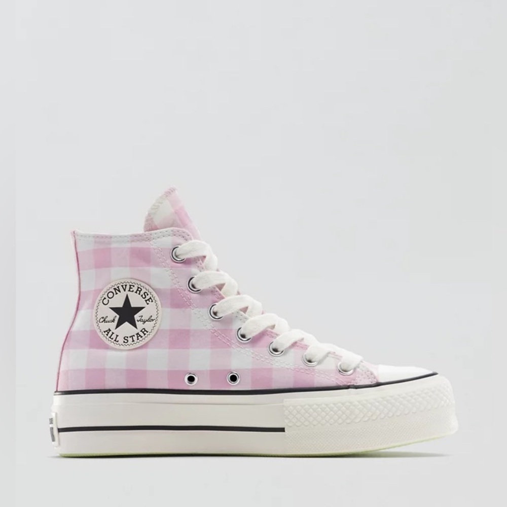 Converse Chuck Taylor All Star Lift Platform Sneaker